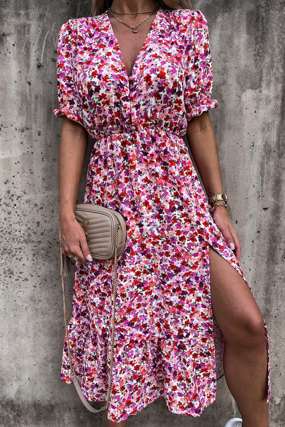 DANIQUE | GEBLÜMTES MAXIKLEID MIT V-AUSSCHNITT