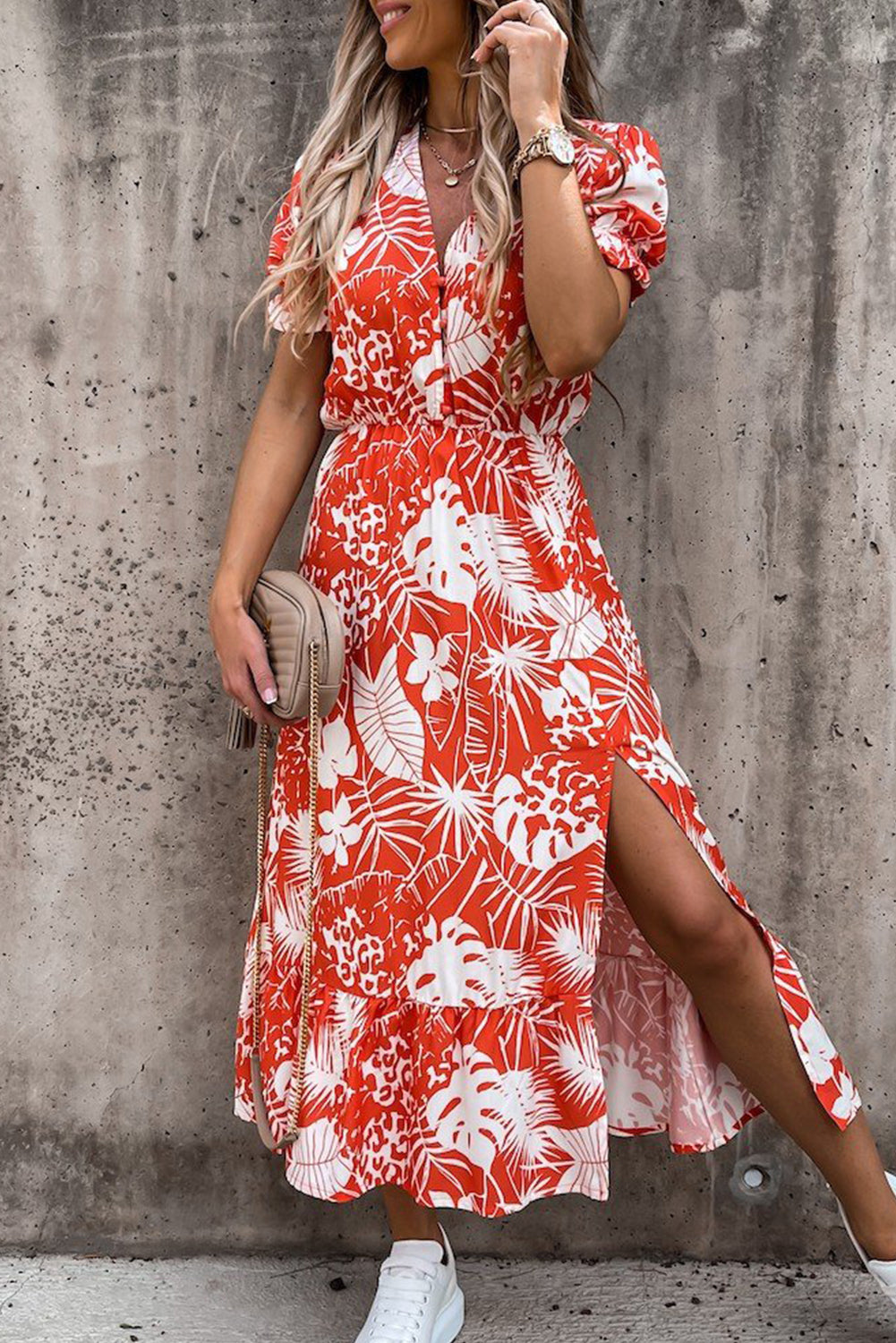 DANIQUE | GEBLÜMTES MAXIKLEID MIT V-AUSSCHNITT