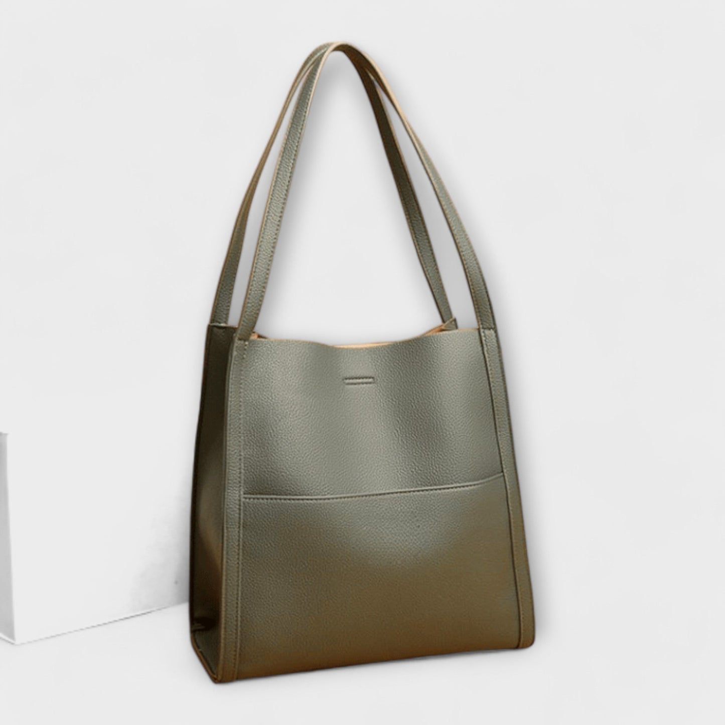 Léora. - Handgefertigte Ledertasche