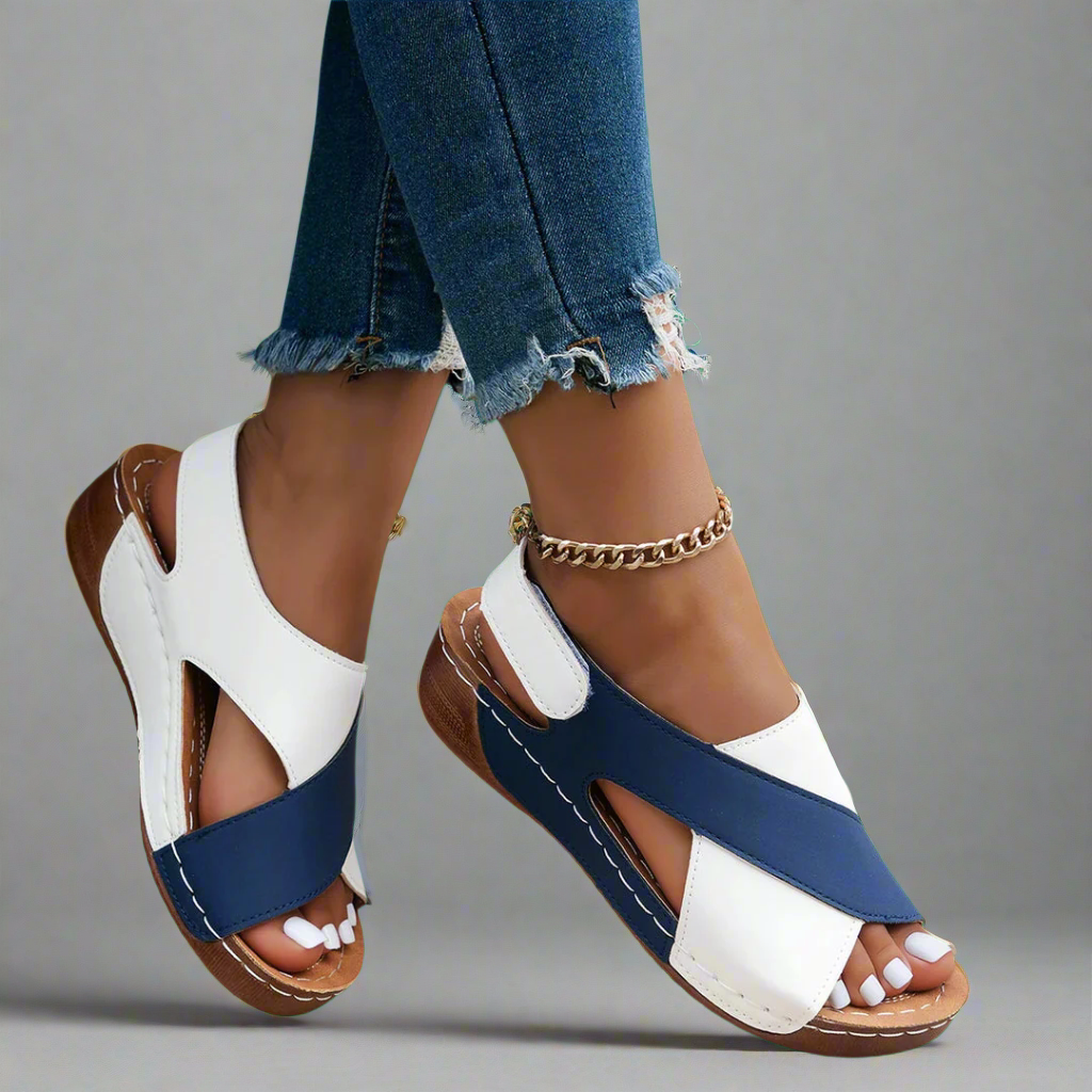 Alwine | Handgefertigte Wedgesandalen aus Premium-Material
