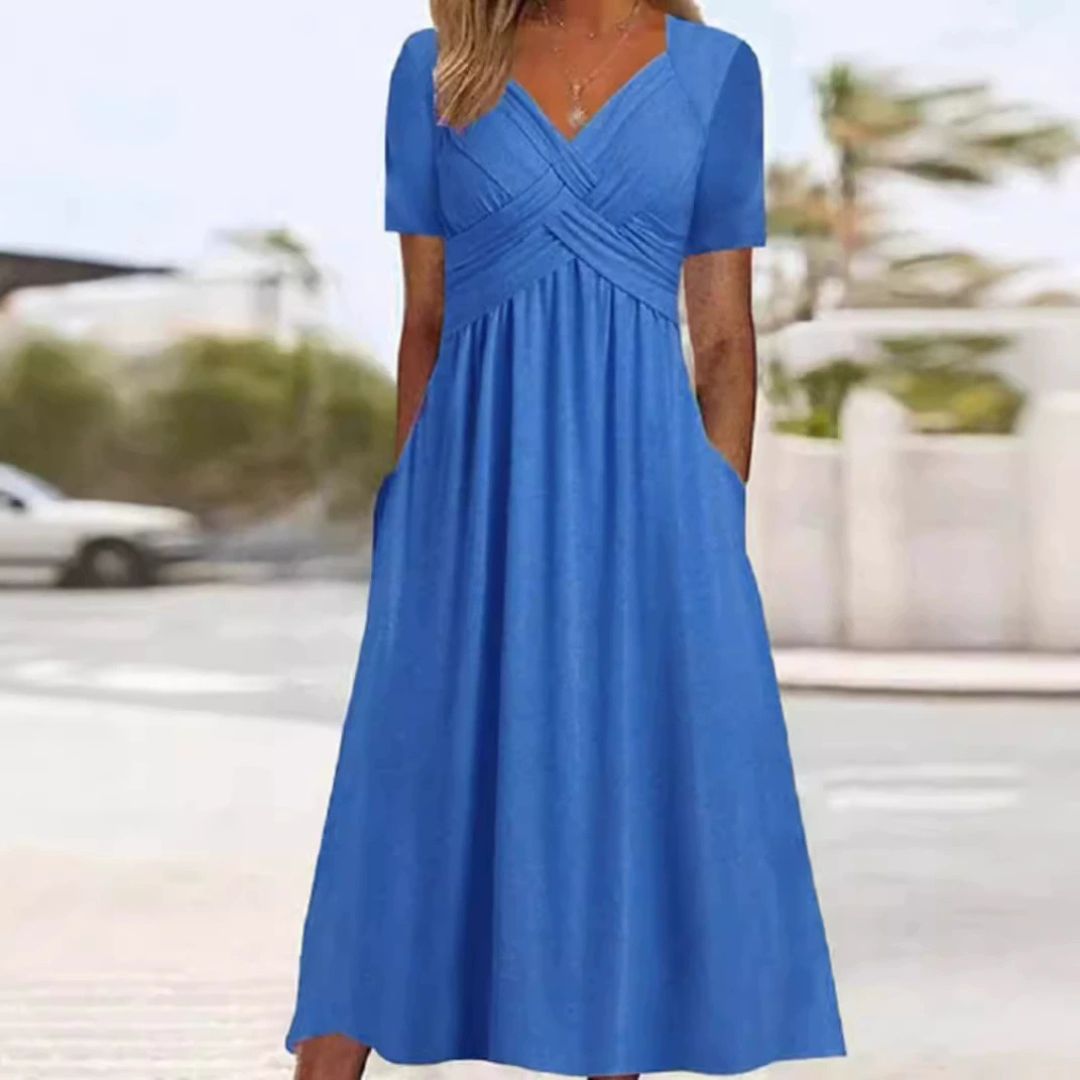Hainah | Flatterndes Kleid