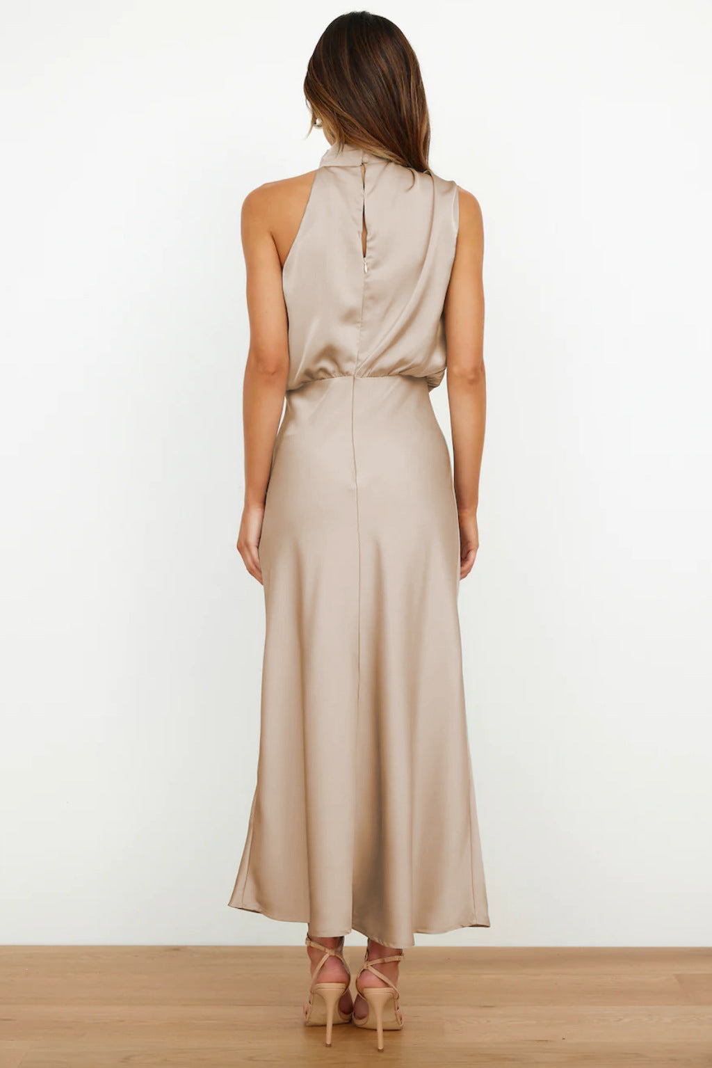 LARA | TRÄGERKLEID