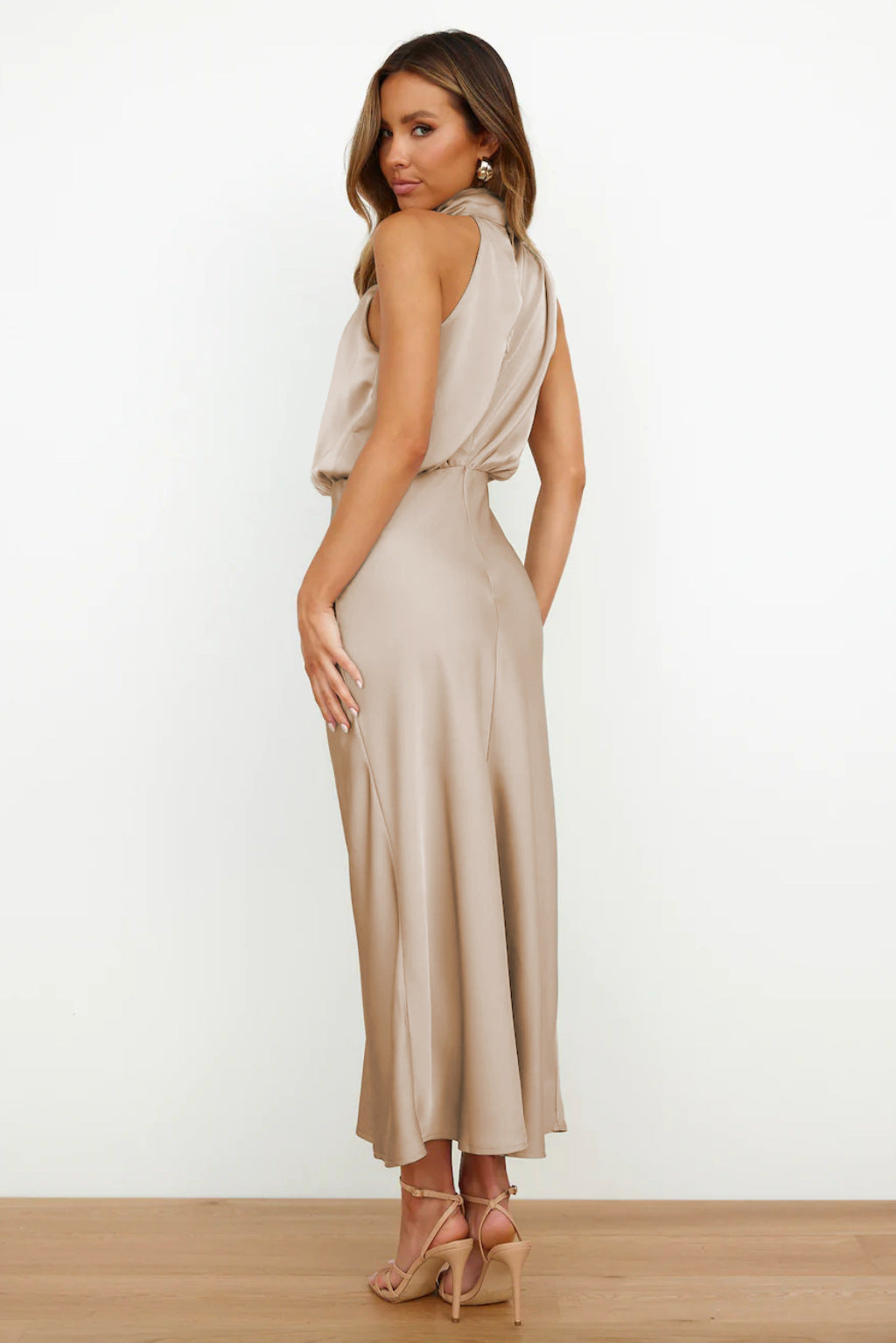 LARA | TRÄGERKLEID