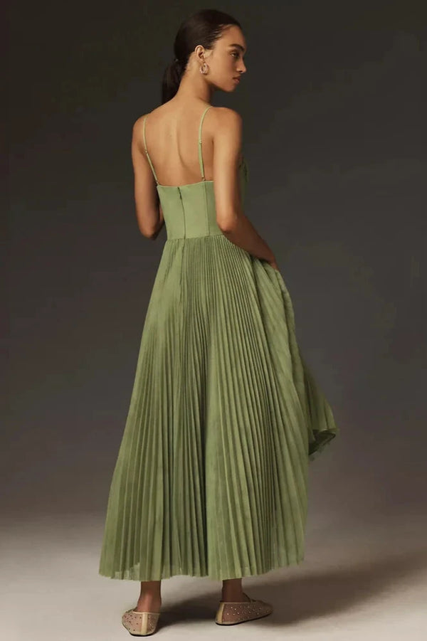 CAROLINE | GRÜNES PLISEEKLEID