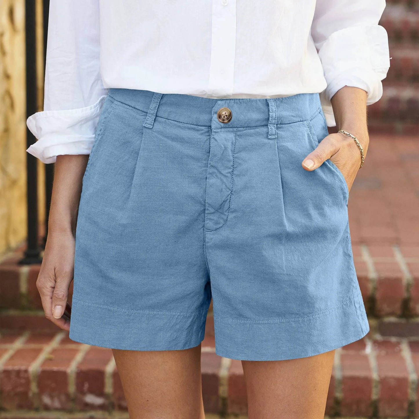 Denise | Hoch taillierte Shorts mit Knöpfen