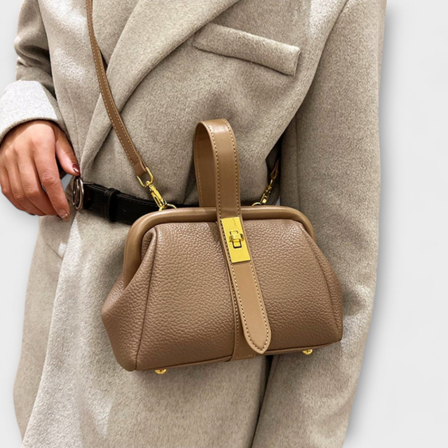 Léora. - Retro-Tasche