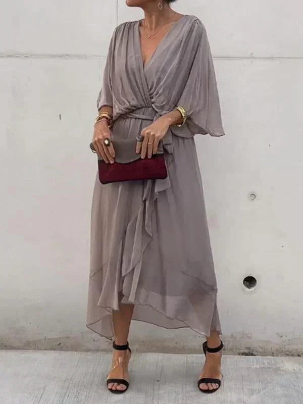 Monica - Elegante Chiffon-Seidenkleid mit verführerischem V-Ausschnitt