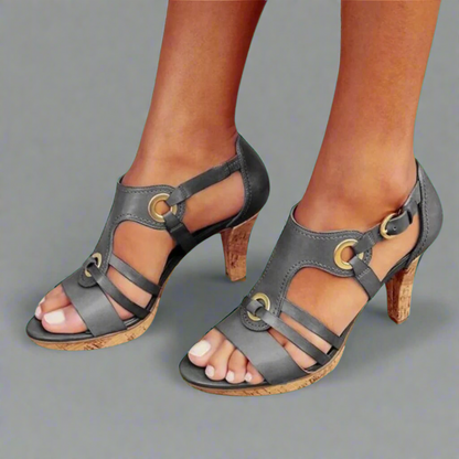 Nymara | Stylische Riemchensandalen mit Absatz