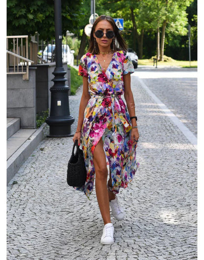 Eva | Stilvolles Kleid mit V-Ausschnitt