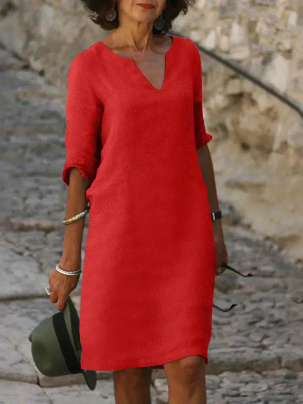 CIRA | ELEGANTES KLEID MIT V-AUSSCHNITT