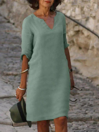 CIRA | ELEGANTES KLEID MIT V-AUSSCHNITT