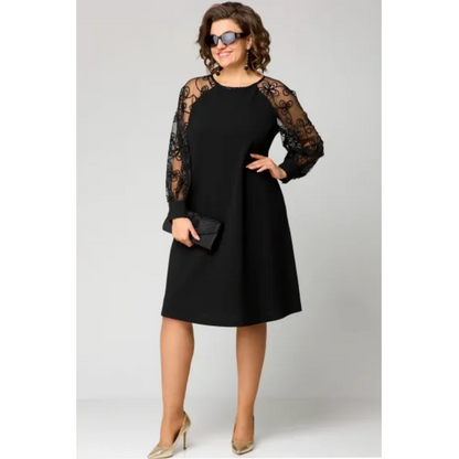 Johanna | Spitzen Patchwork Kleid mit Rundhalsausschnitt & langen Ärmeln
